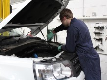 Land Rover Servicing Leeds West Yorkshire: Adventure service and Repair